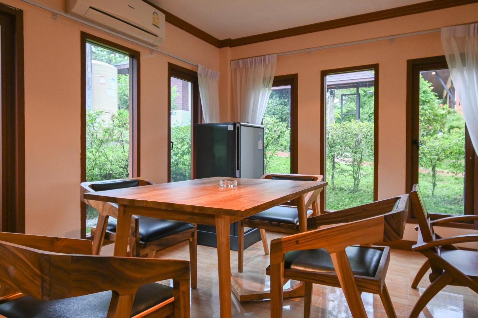 Cascade Tara Hotel Na Mueang Стая снимка