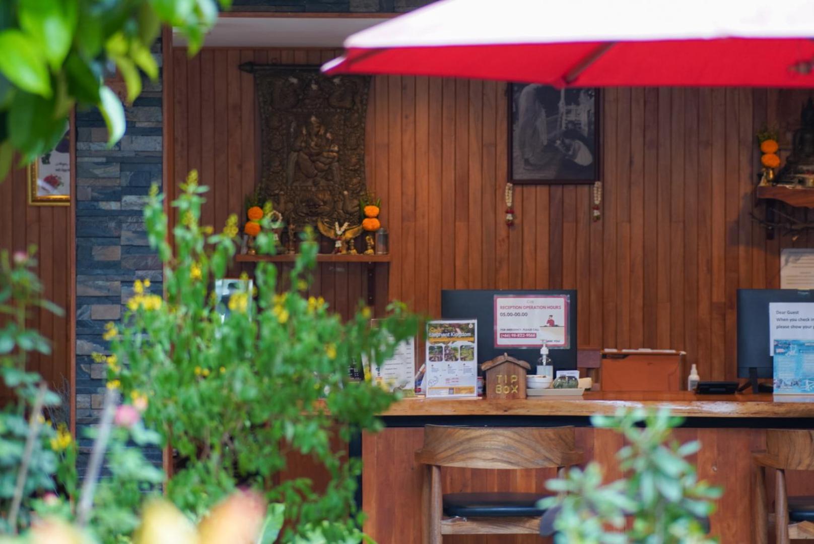 Cascade Tara Hotel Na Mueang Екстериор снимка